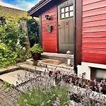 House 5 Min Walk From Ons, Three Bedrooms Stavanger