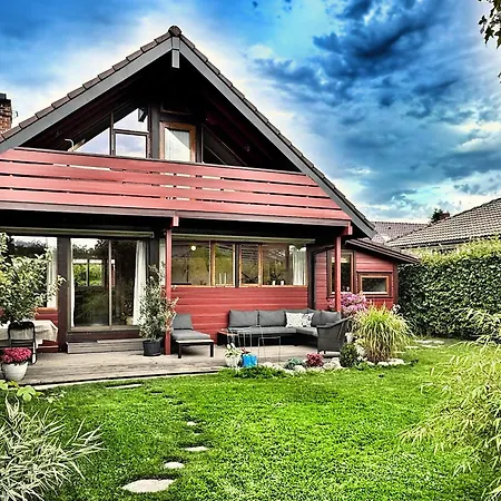 度假居 House 5 Min Walk From Ons, Three Bedrooms *