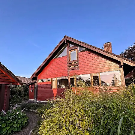 House 5 Min Walk From Ons, Three Bedrooms Dom wakacyjny