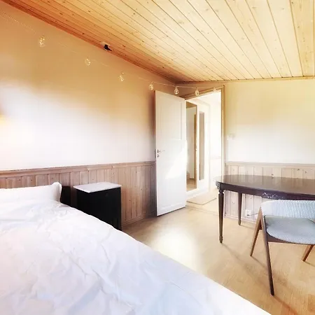 House 5 Min Walk From Ons, Three Bedrooms Stavanger