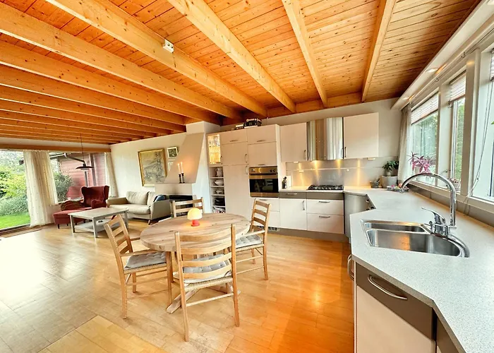 Дом отдыха House 5 Min Walk From Ons, Three Bedrooms *